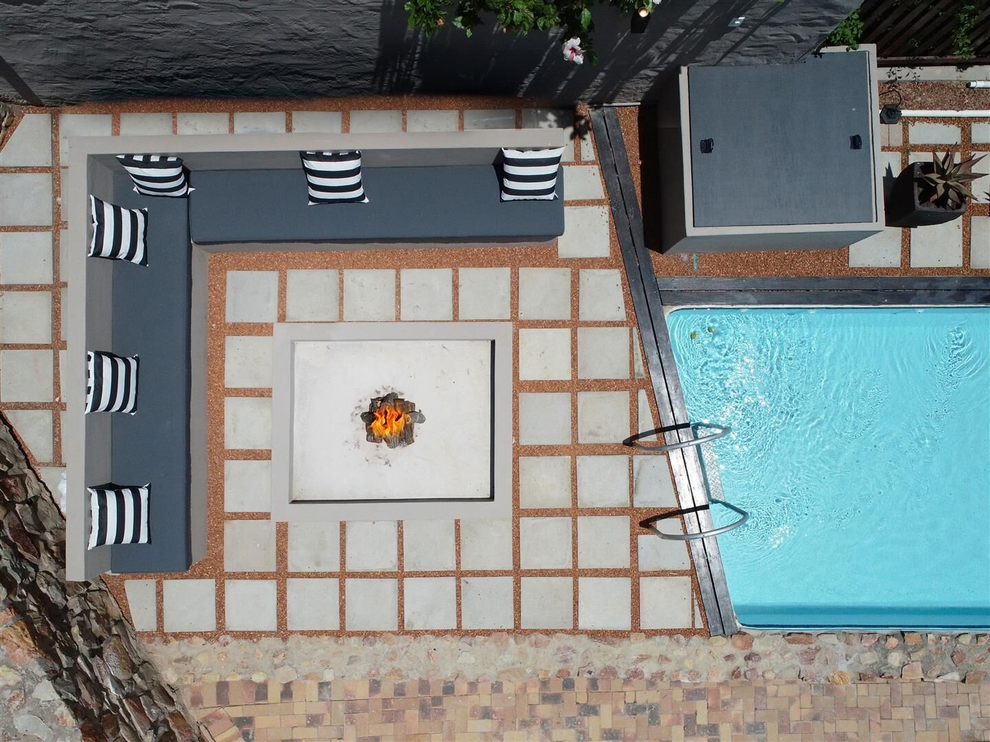 The Lookout Guest House 4*