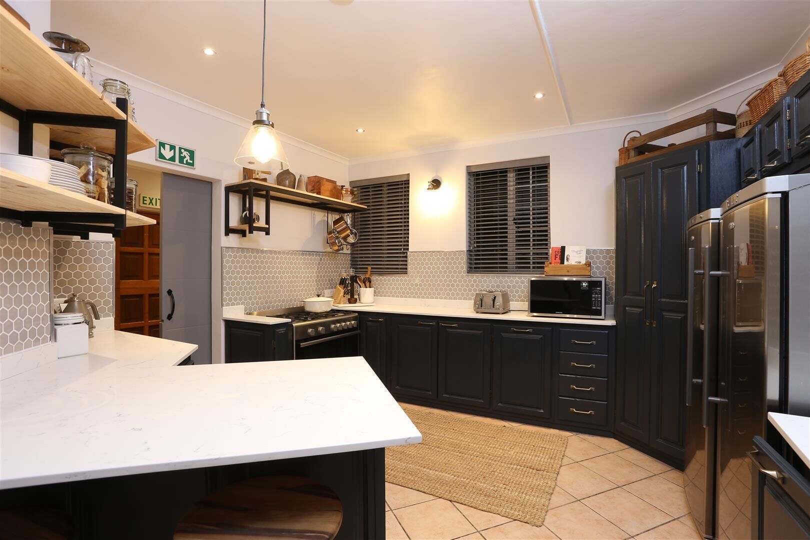 The Lookout Guest House 4*