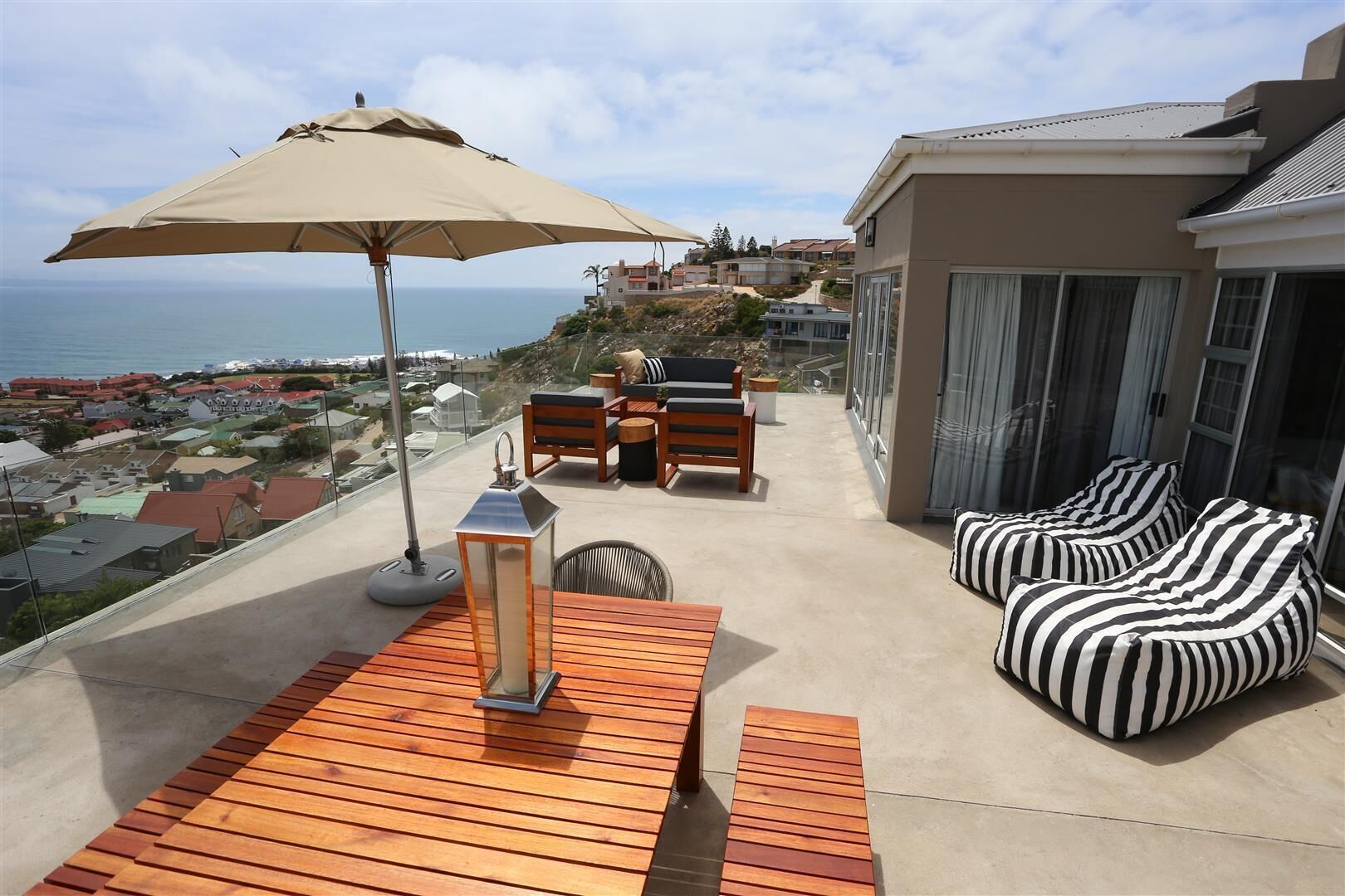 The Lookout Guest House 4*