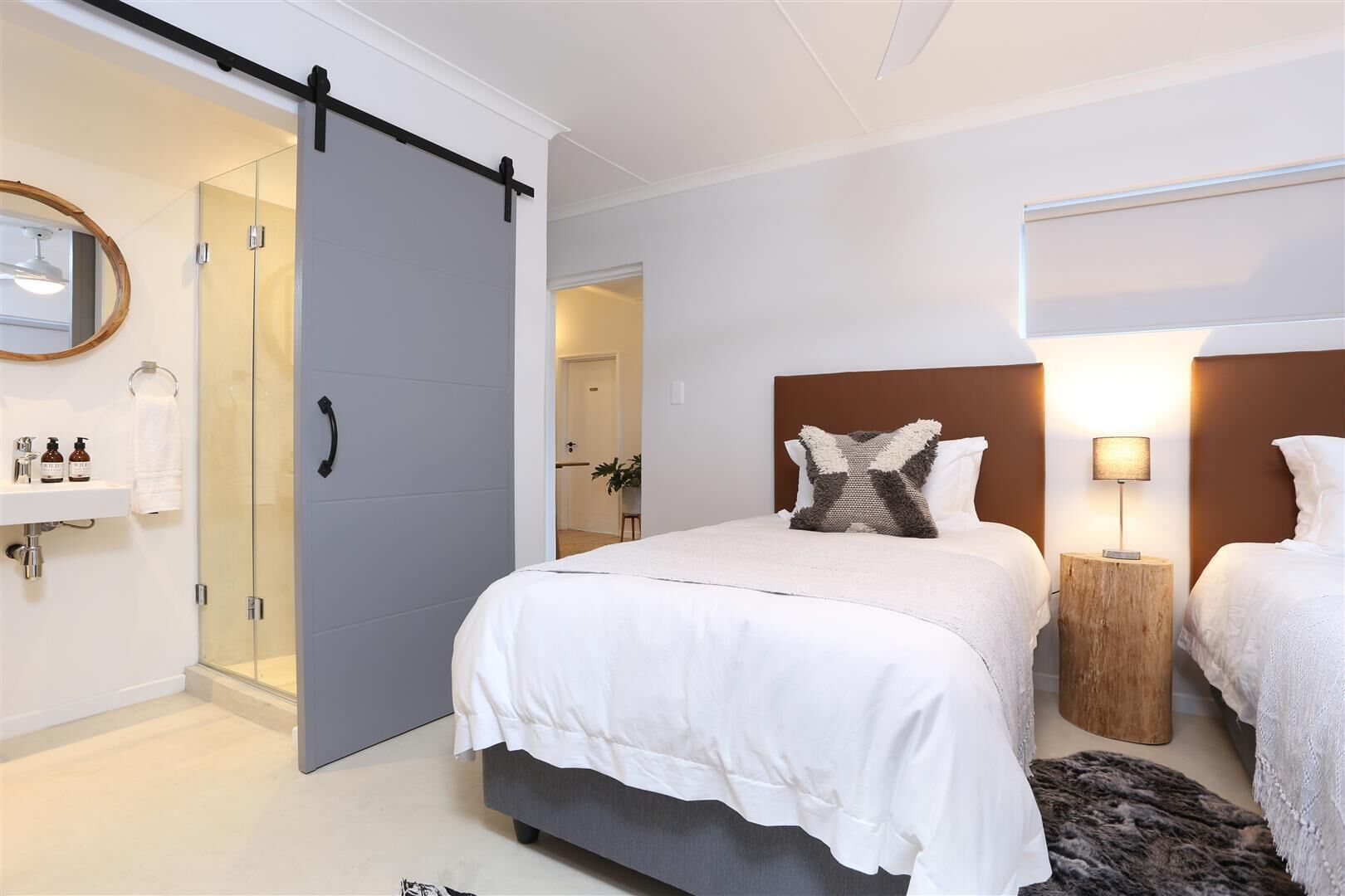 The Lookout Guest House 4*
