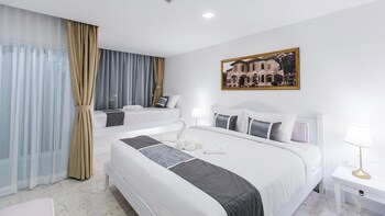 B2 Hat Yai Rat Uthit Boutique & Budget Hotel 2*