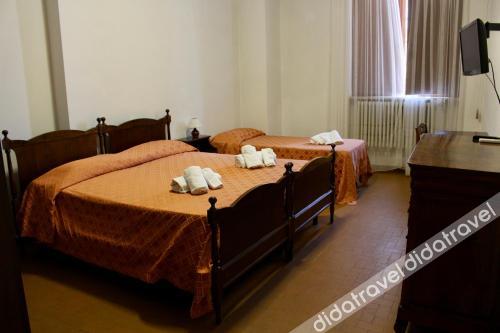 Monastero SS. Annunziata 3*