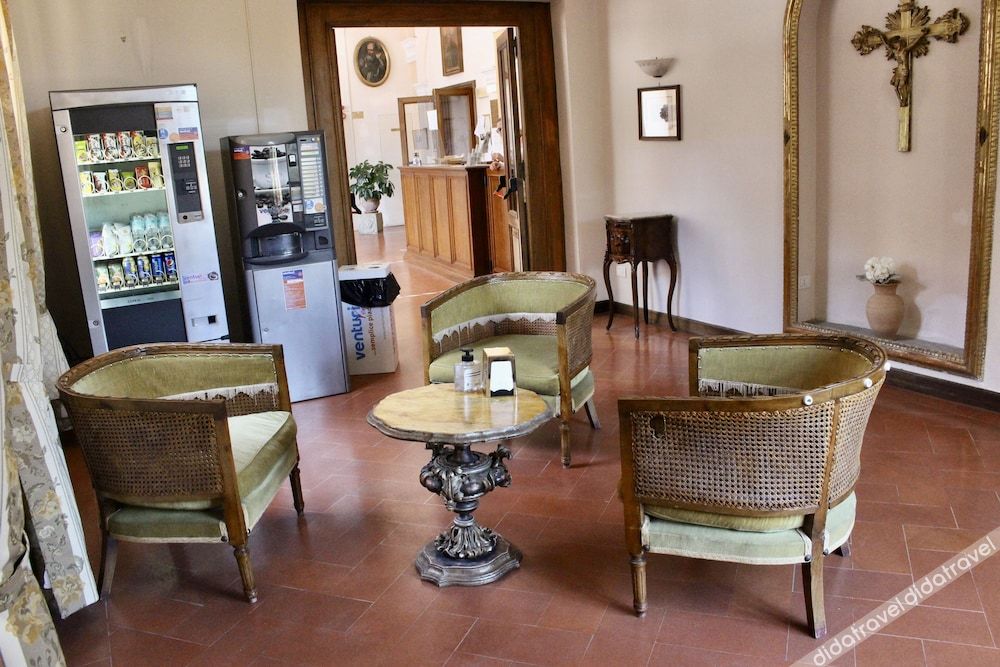 Monastero SS. Annunziata 3*
