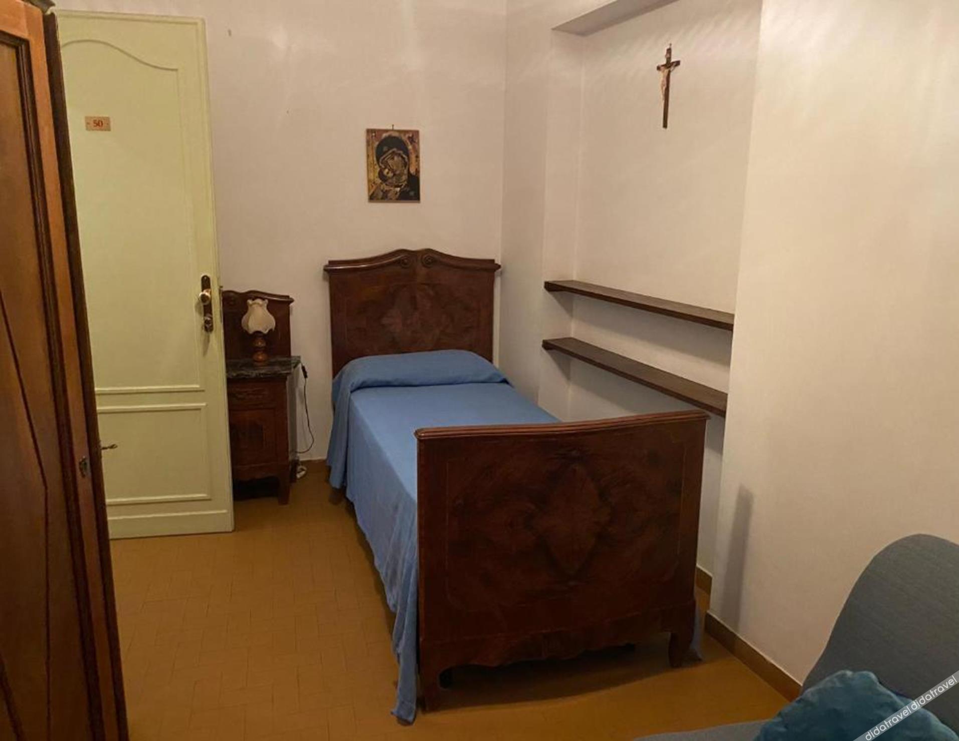 Monastero SS. Annunziata 3*