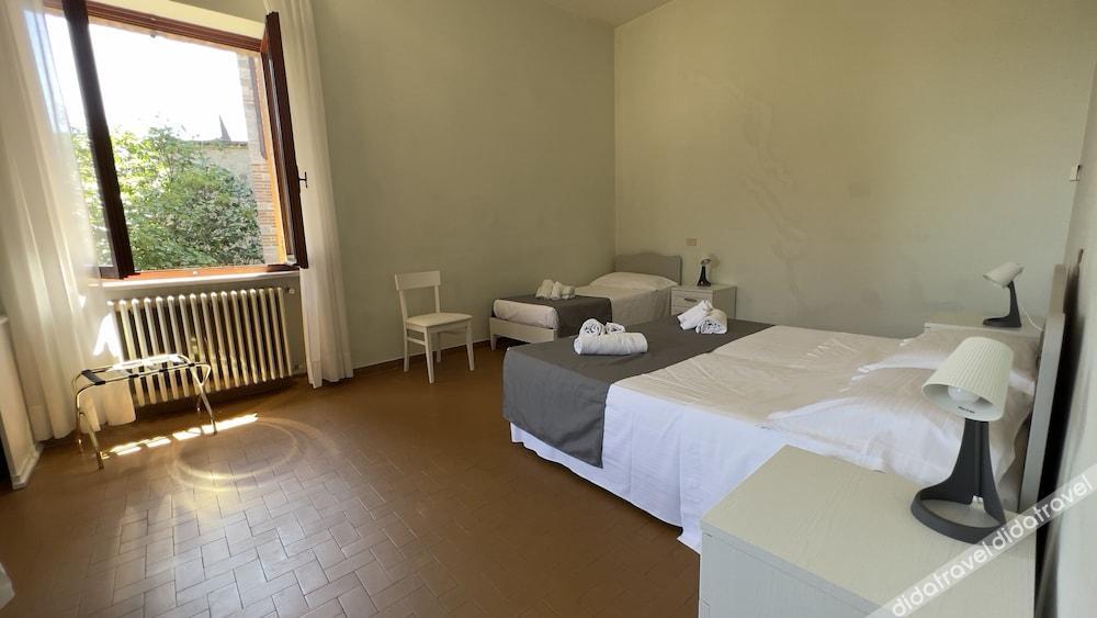 Monastero SS. Annunziata 3*