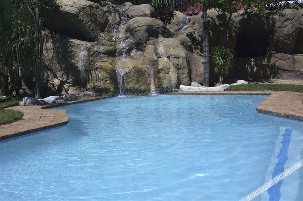 Gold Reef City Theme Park Hotel 4*
