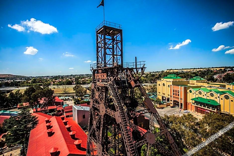 Gold Reef City Theme Park Hotel 4*