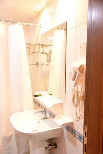 Alandalus Golden Palace Hotel 1*