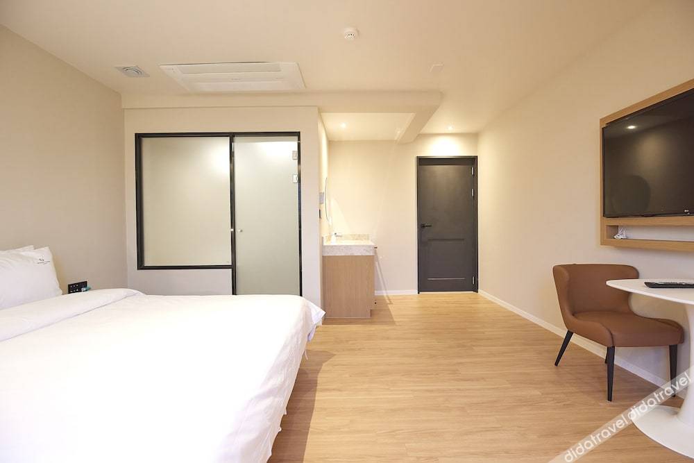 Bonathree Hotel 3*