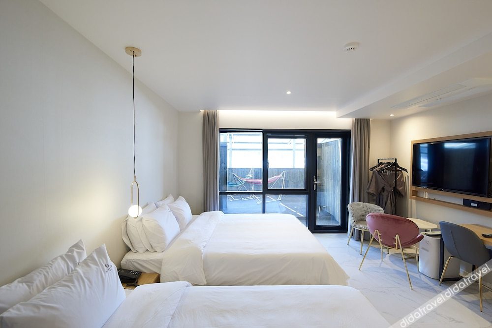 Bonathree Hotel 3*