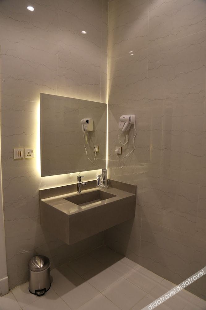 Areen Airport Hotel 0*