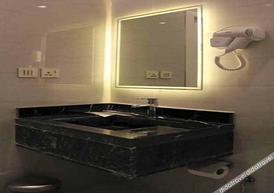 Areen Airport Hotel 0*
