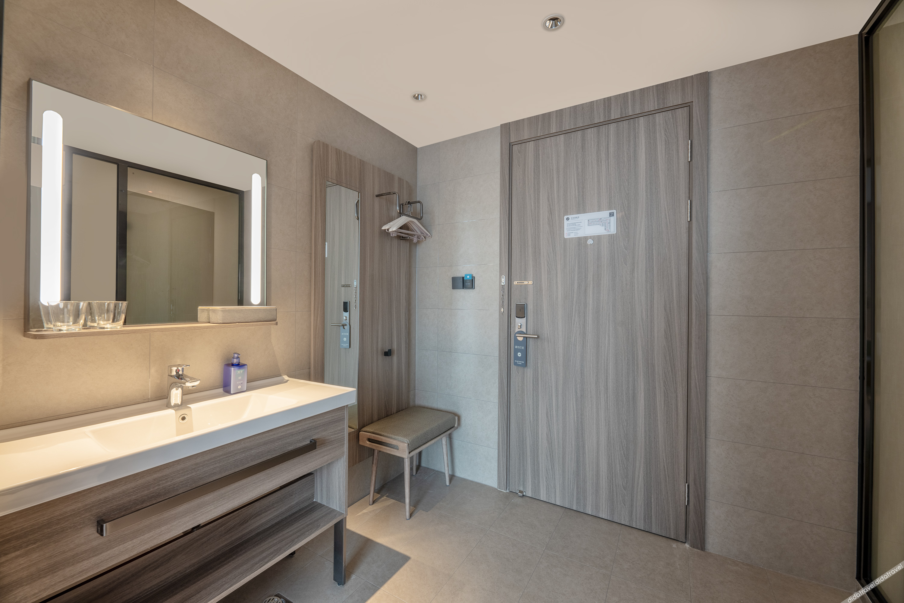 HanTing Hotel (Xi'an Xianyang International Airport) 3*