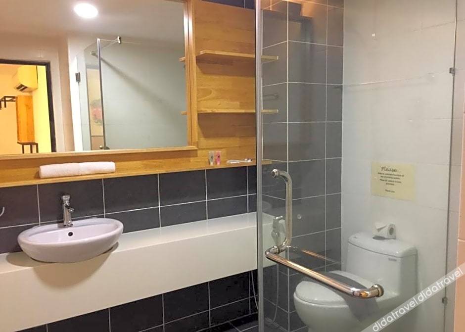 96 Boutique Hotel 3*