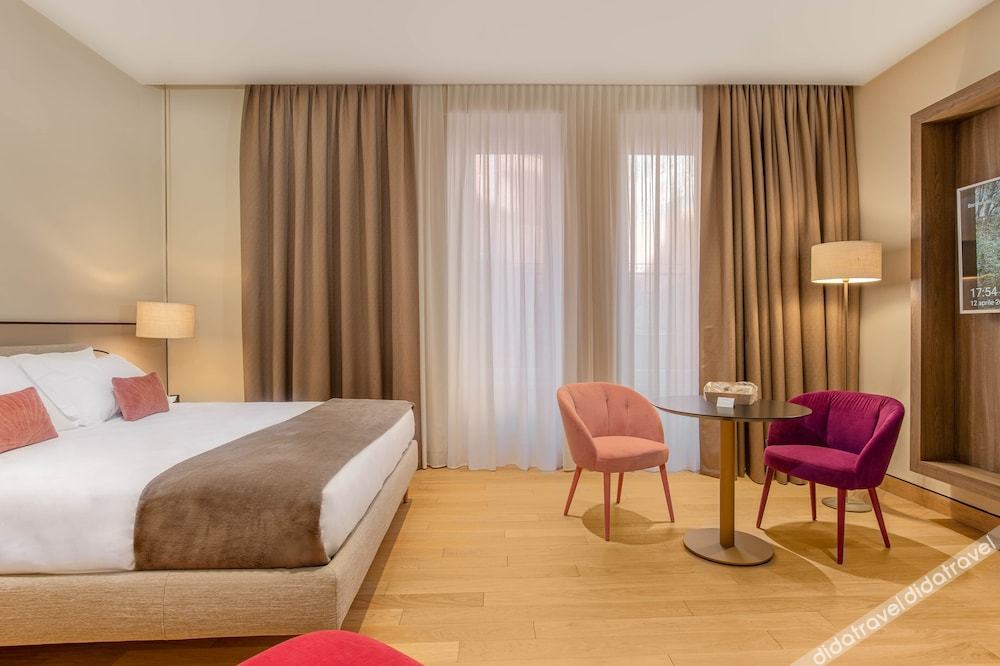 PALAZZO UBERTINI Urban Suites 0*