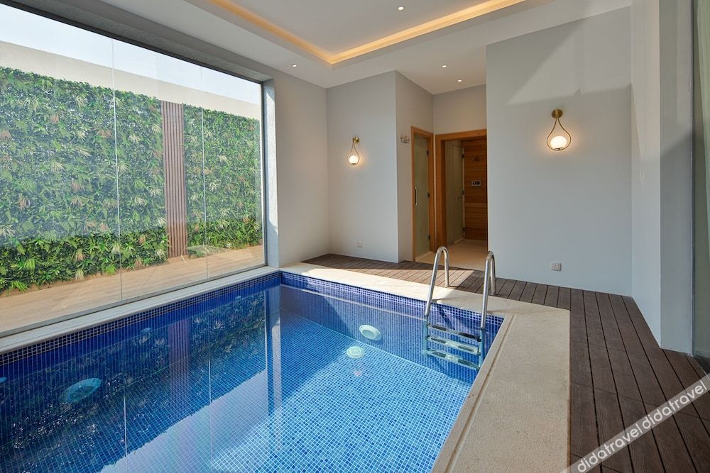 Gladiolus Hotel 0*