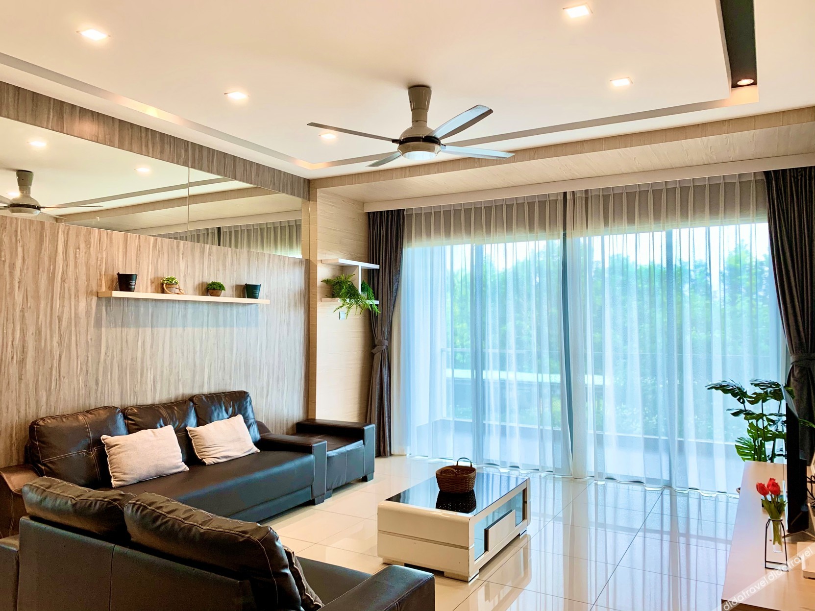 Deco Home Imago The Loft 0*