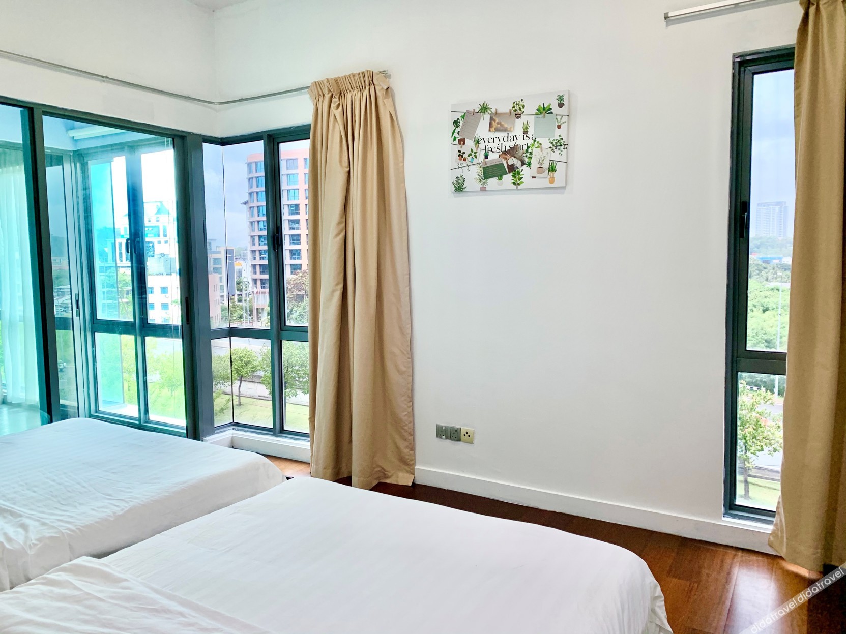 Deco Home Imago The Loft 0*