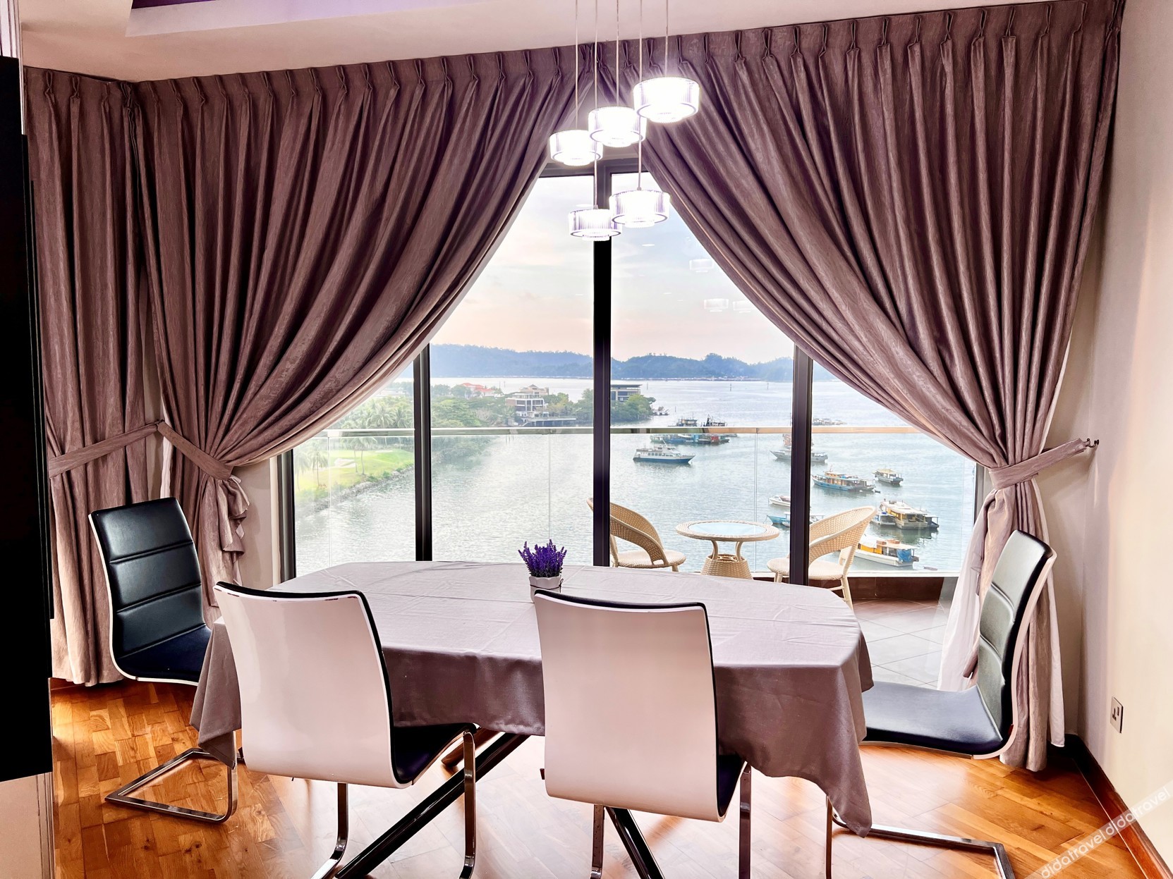 Deco Home Imago The Loft 0*