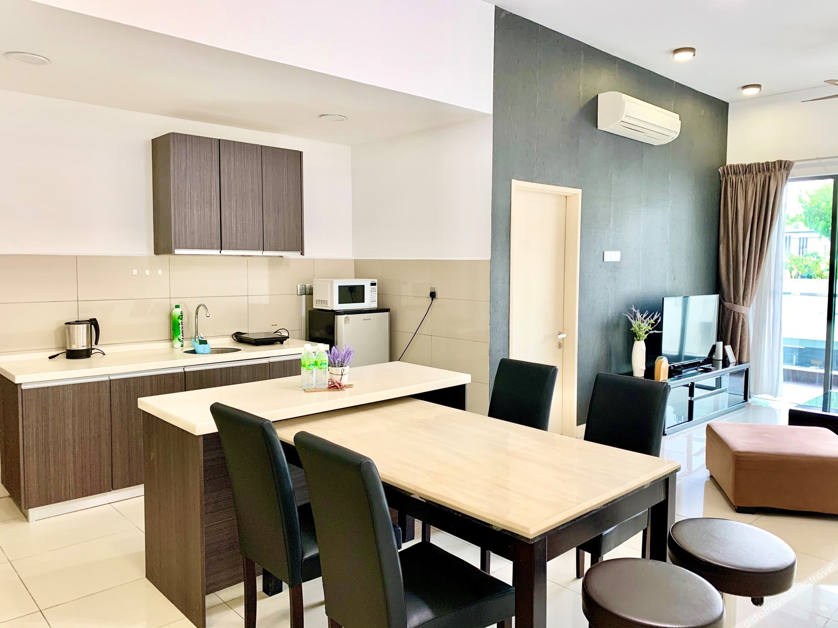 Deco Home Imago The Loft 0*