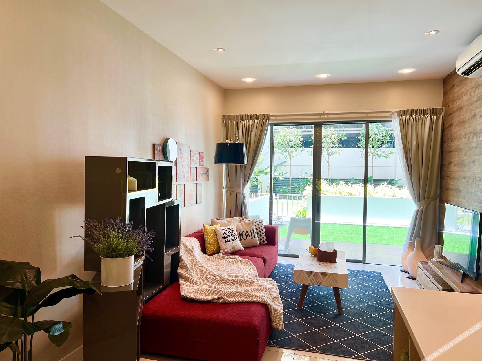 Deco Home Imago The Loft 0*