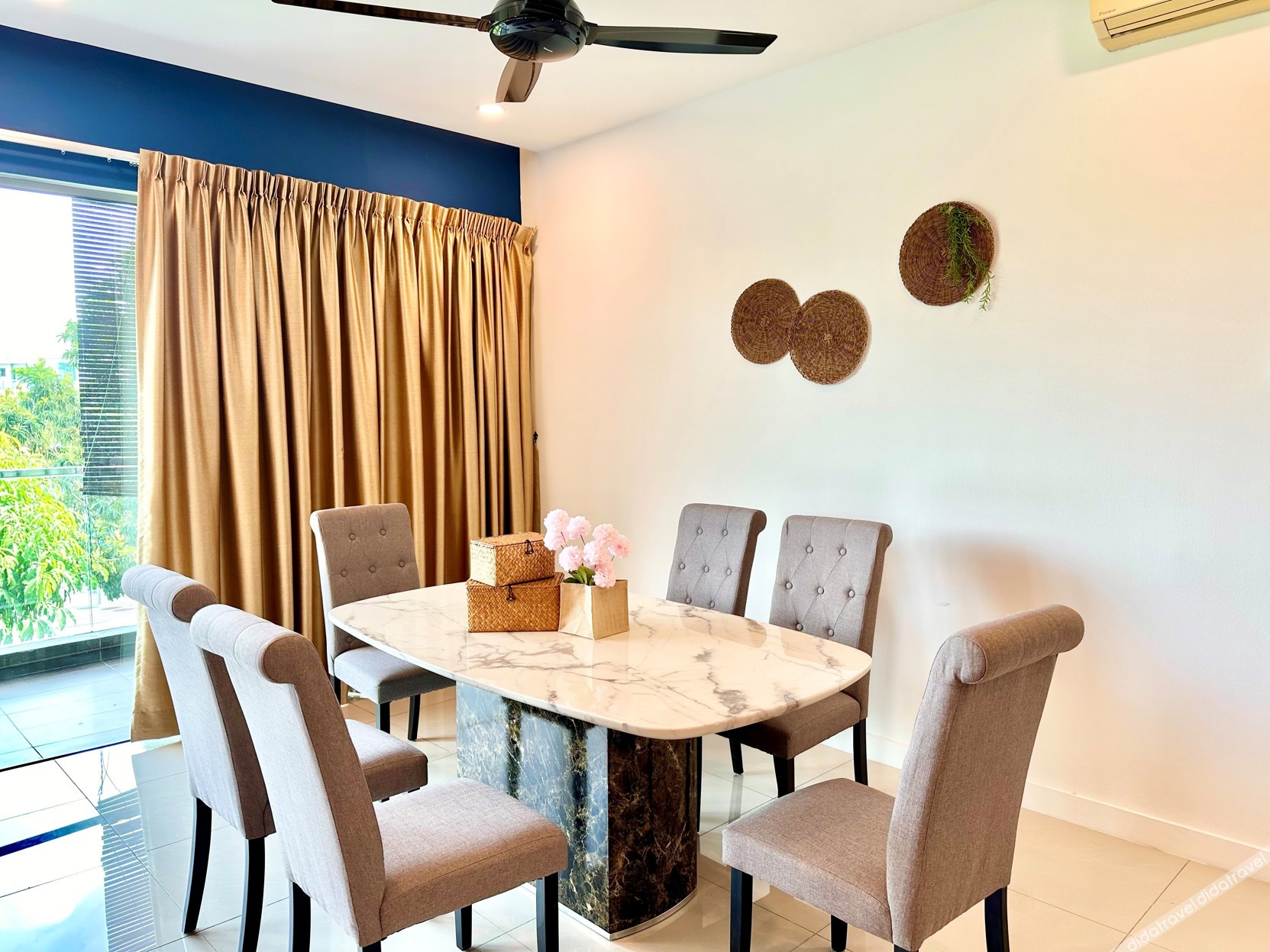 Deco Home Imago The Loft 0*