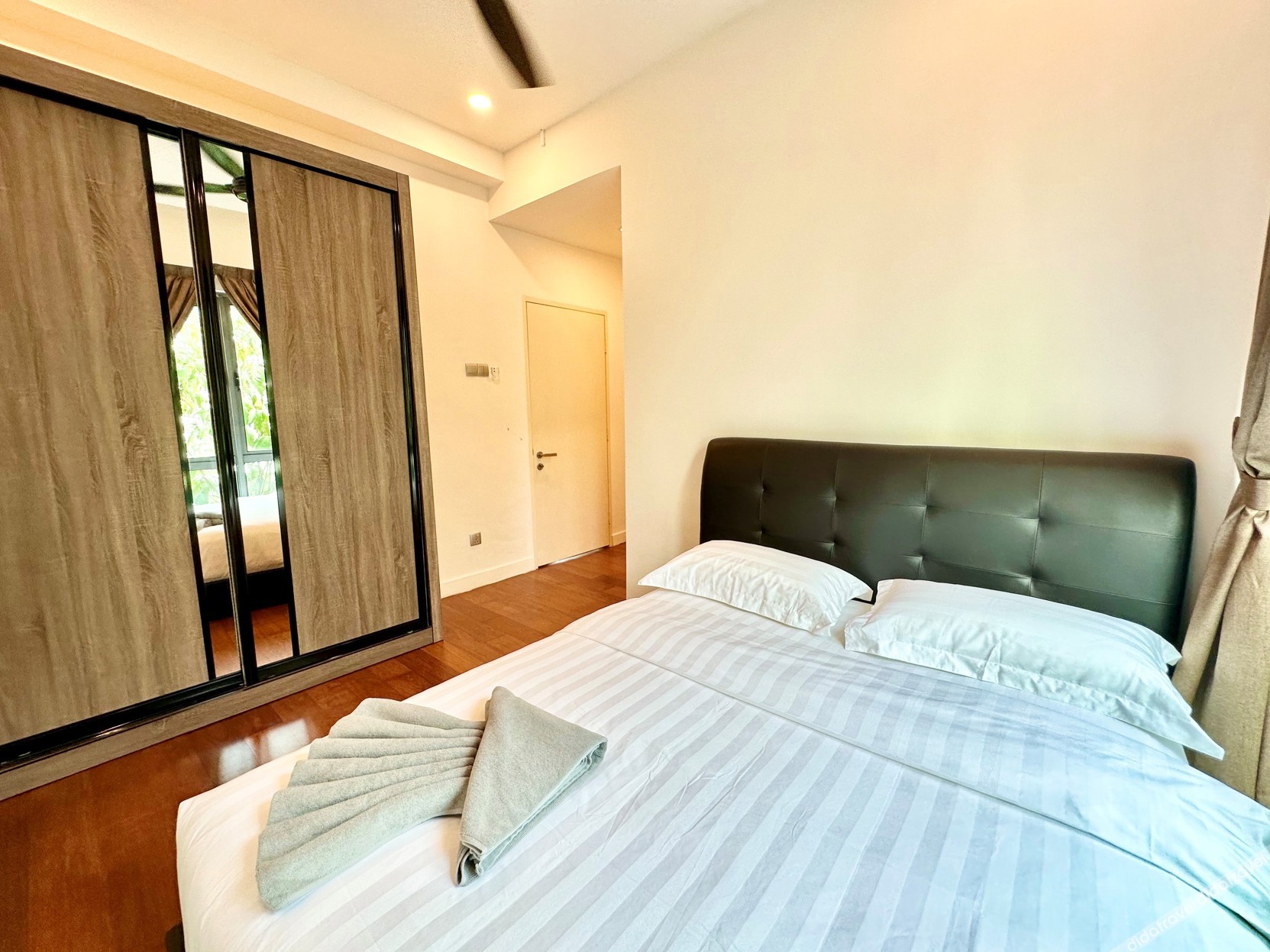 Deco Home Imago The Loft 0*