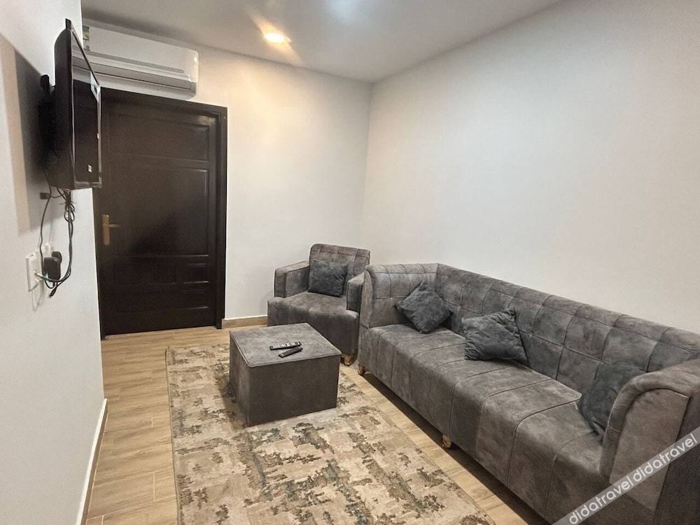 ARAM Hotel 0*
