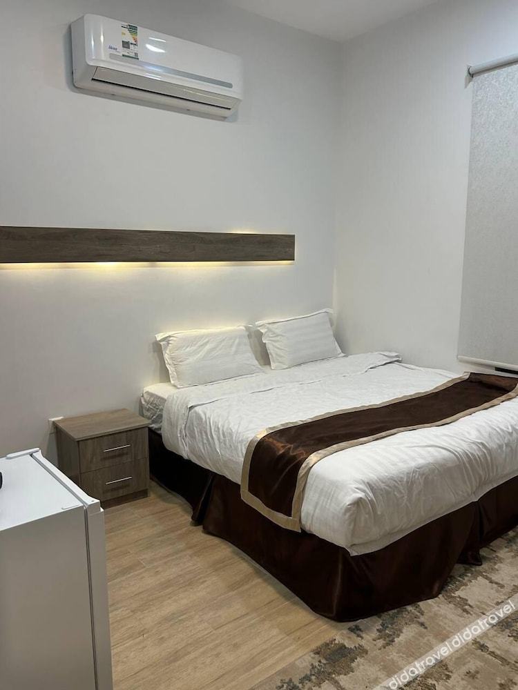 ARAM Hotel 0*
