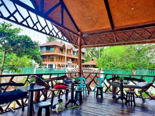 Peakview Resort and Restaurant Palawan 3*