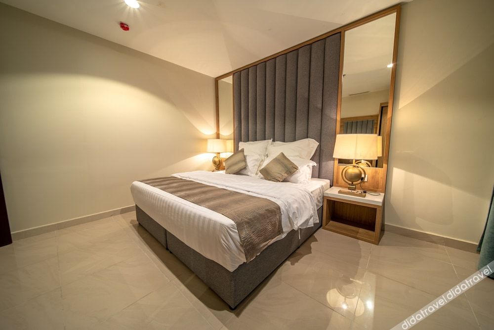 Continent Hotel Al Uqayr 1*