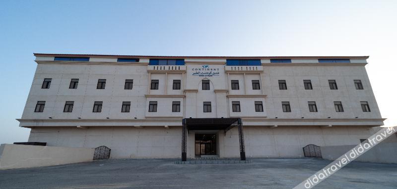 Continent Hotel Al Uqayr 1*