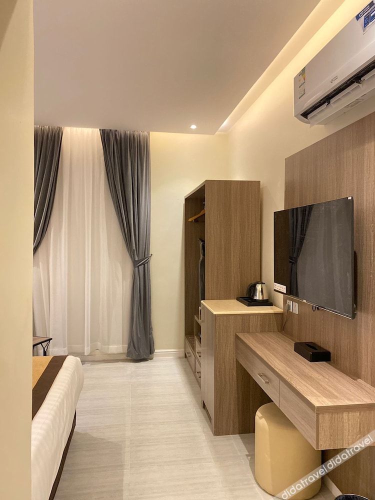 XYZ Hotel Al Najah 0*