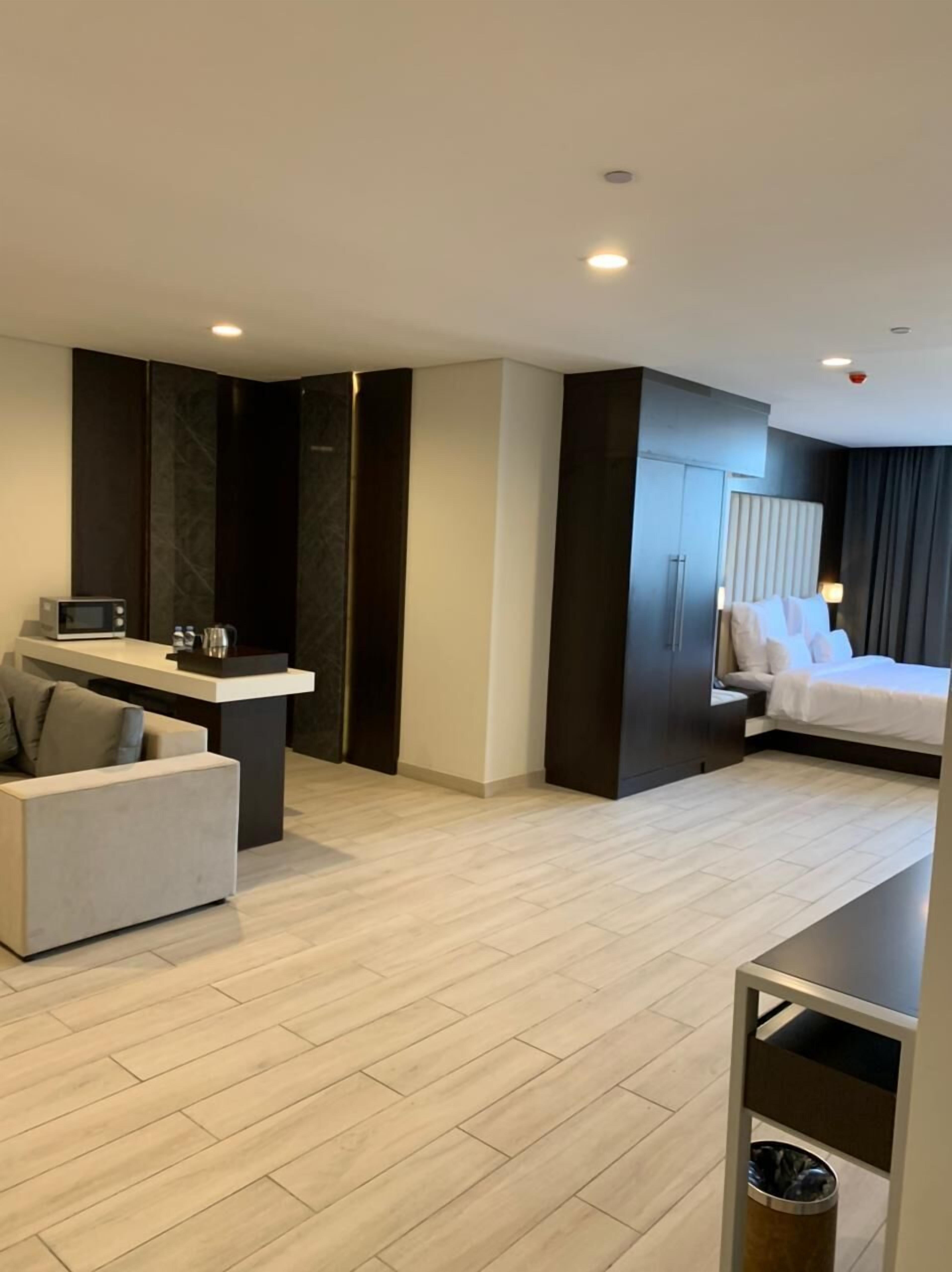 Mirot Residence 5*