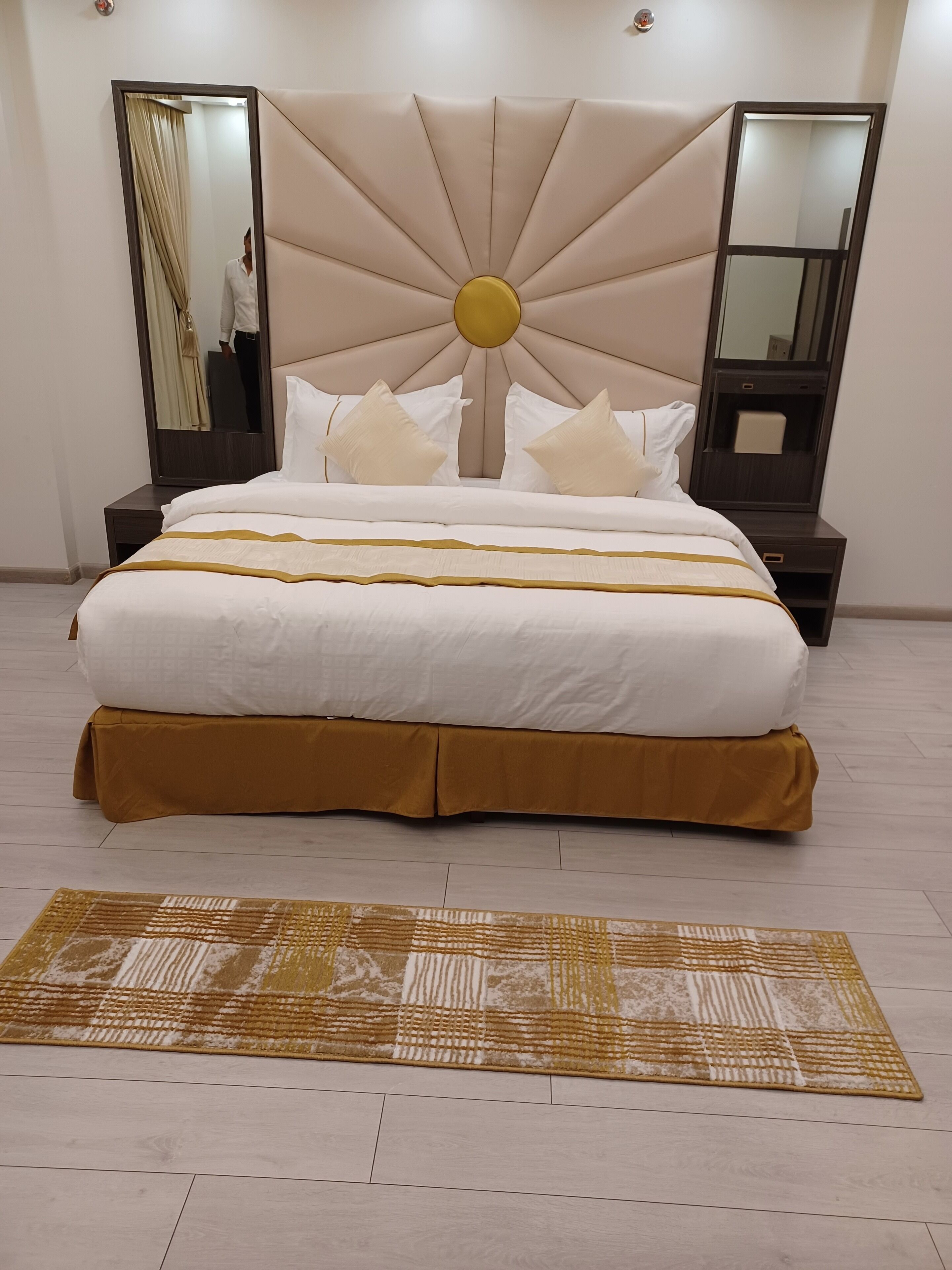 Golden Elite Hotel 0*
