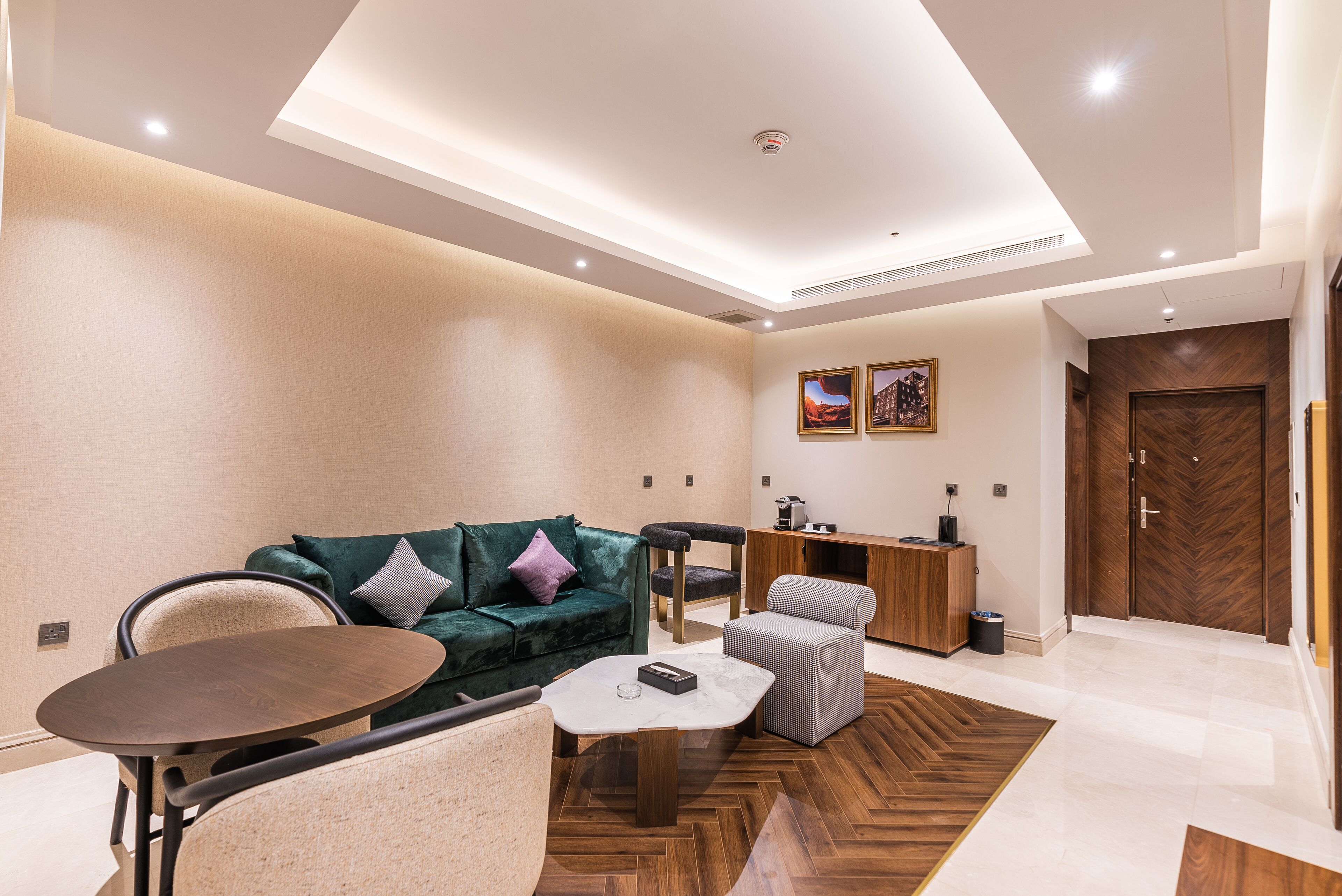Tura Residence Olaya 0*