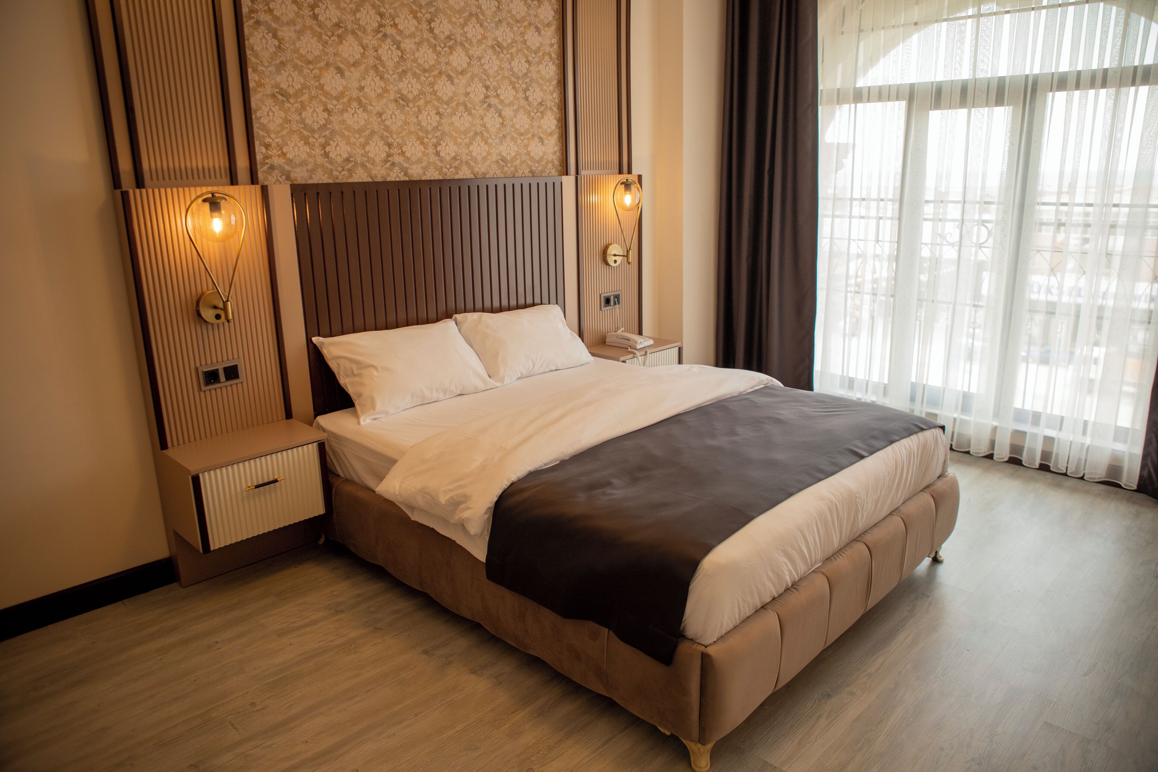 HOTEL EDEN'S 2*