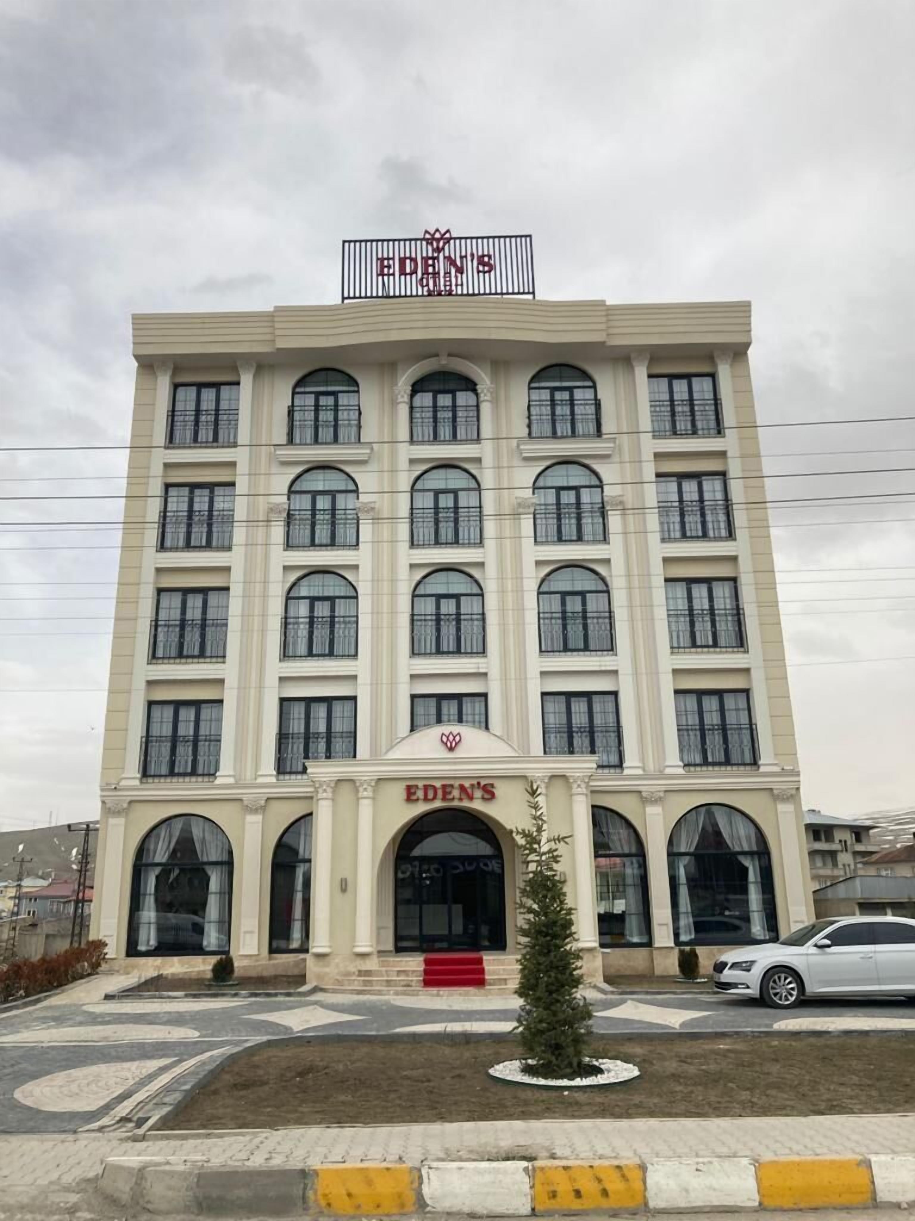 HOTEL EDEN'S 2*