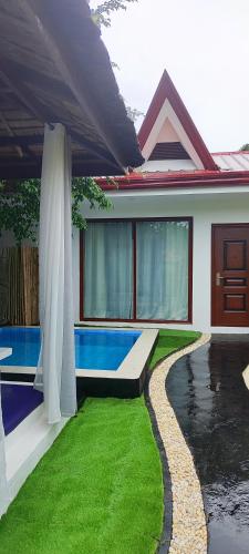 Carpe Diem Villas & Resort 4*