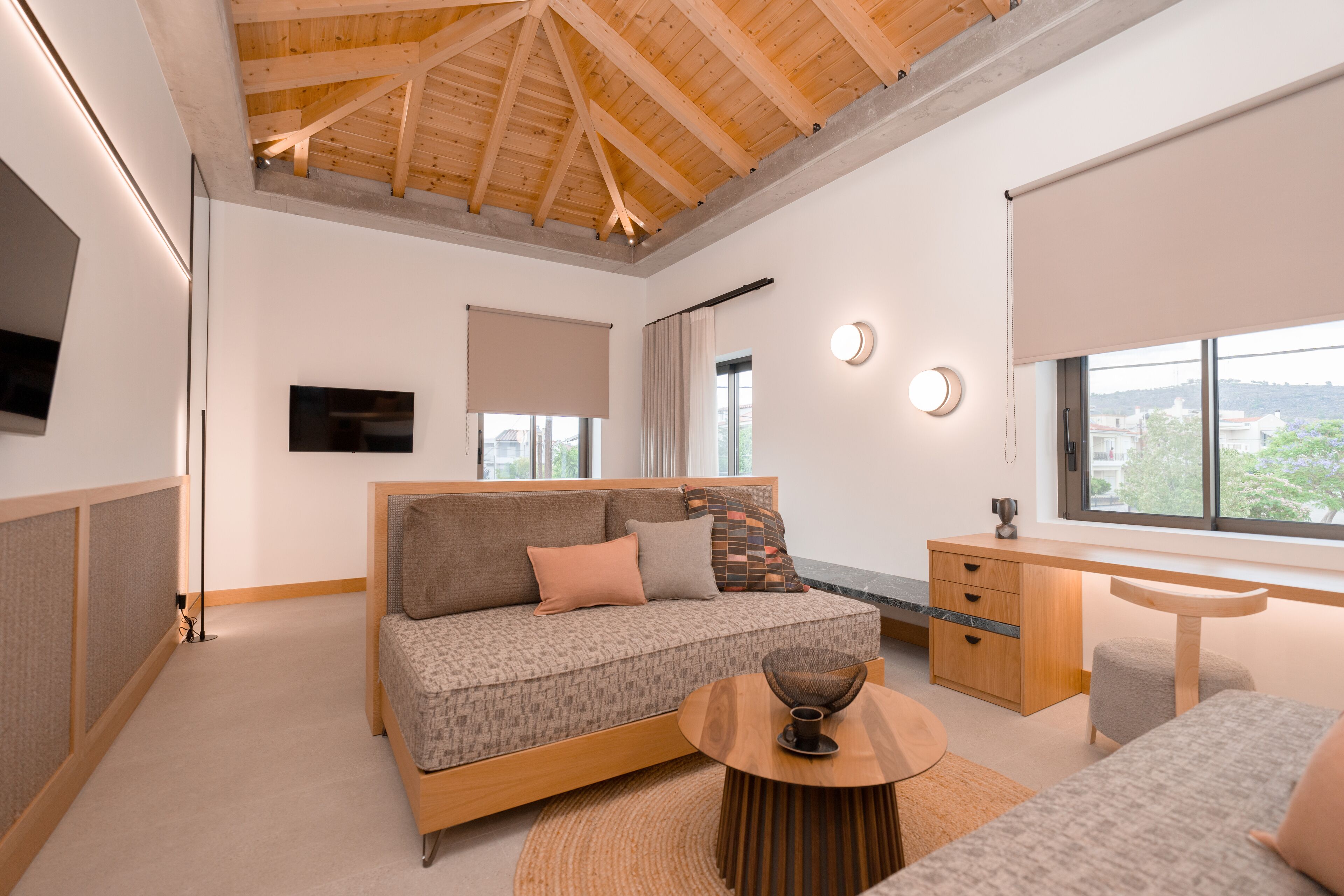 Capital Luxury Suites 0*