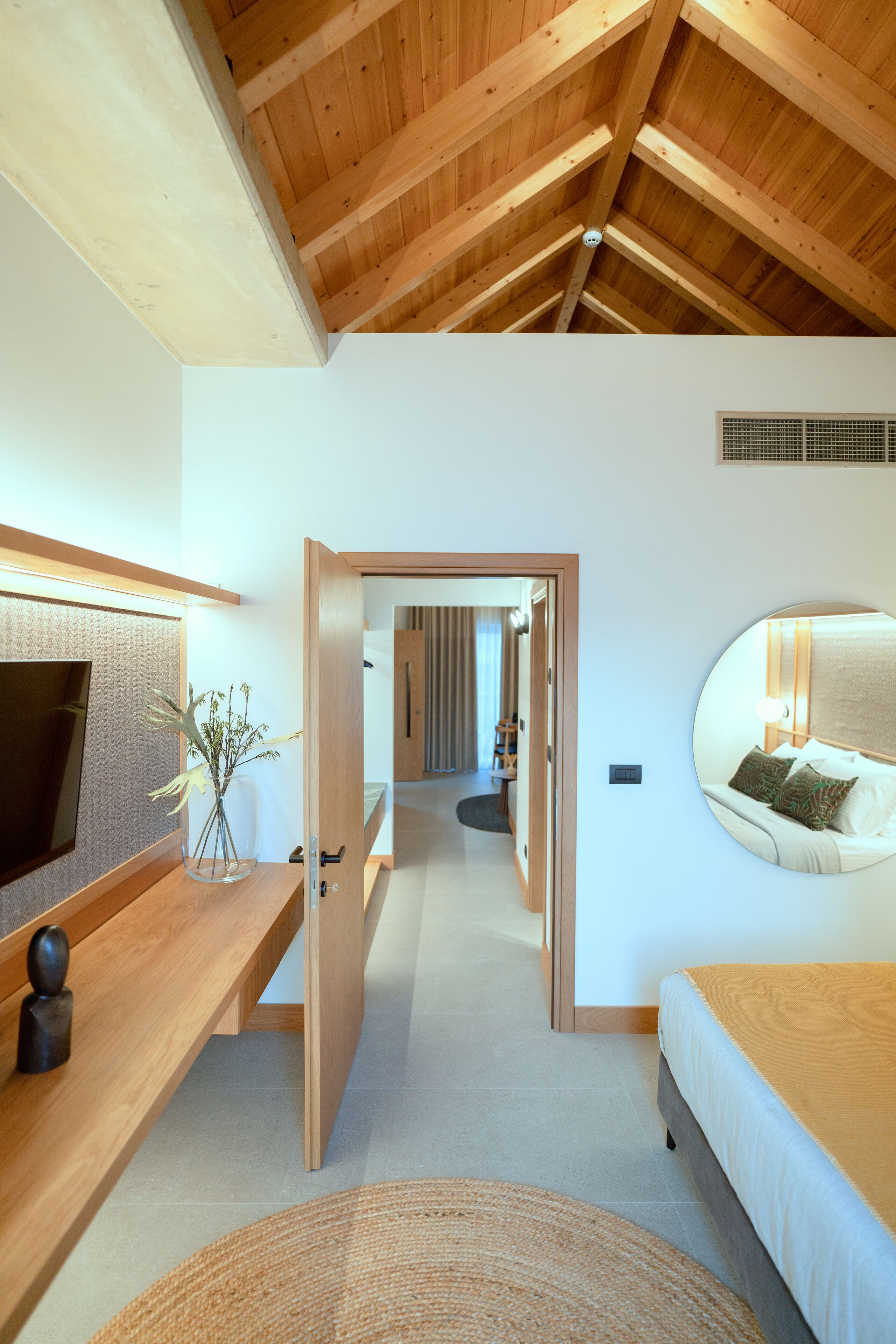 Capital Luxury Suites 0*