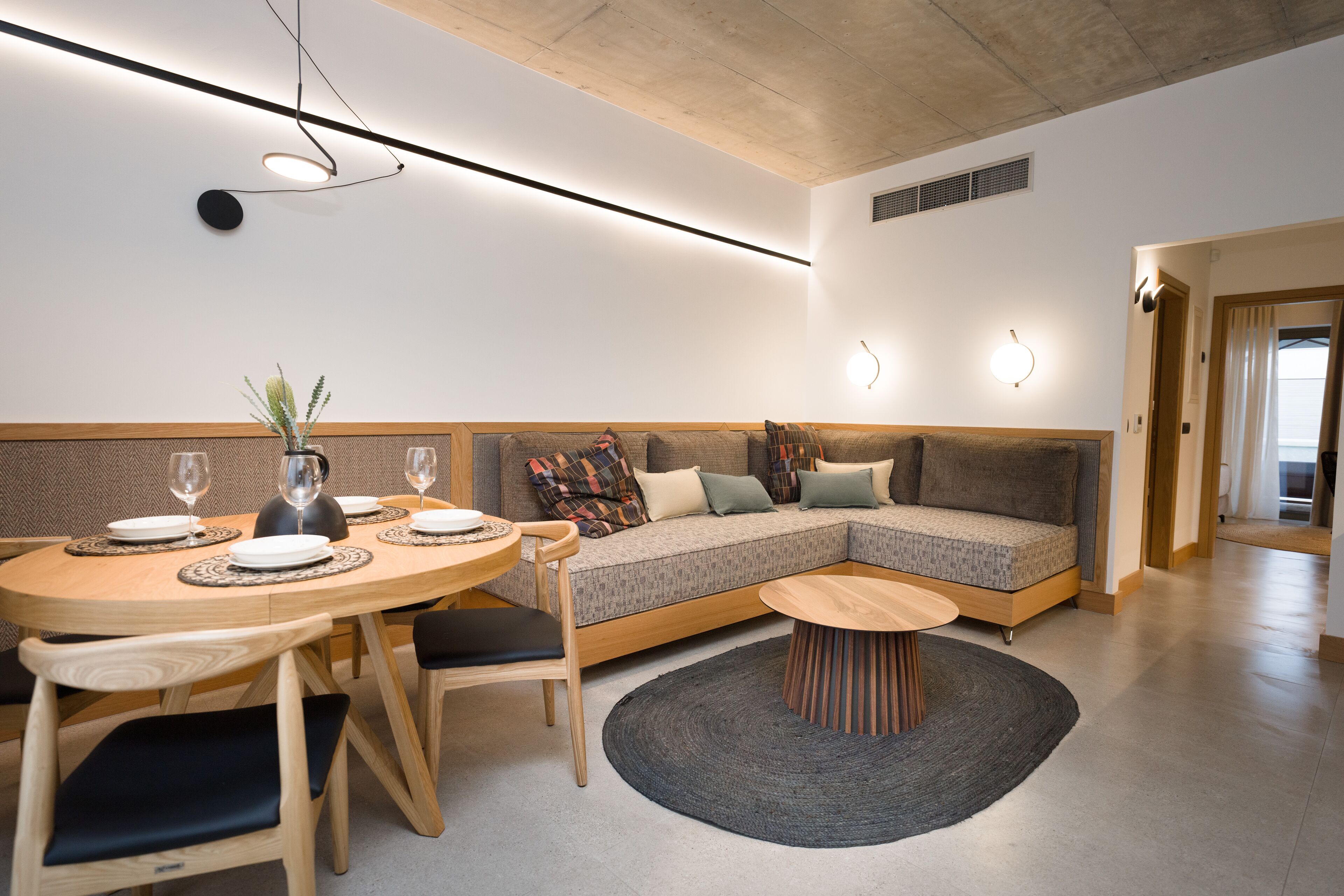 Capital Luxury Suites 0*