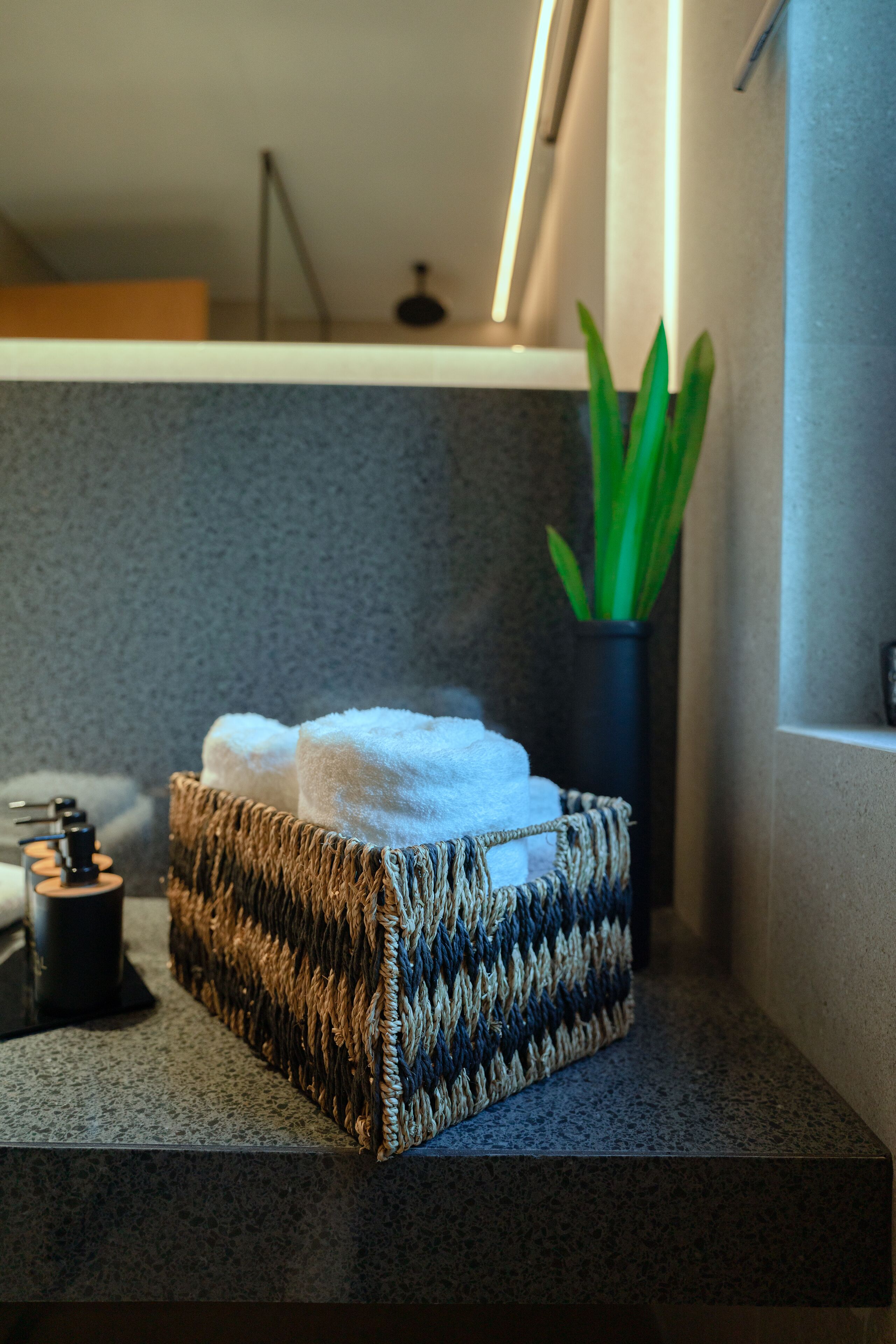 Capital Luxury Suites 0*