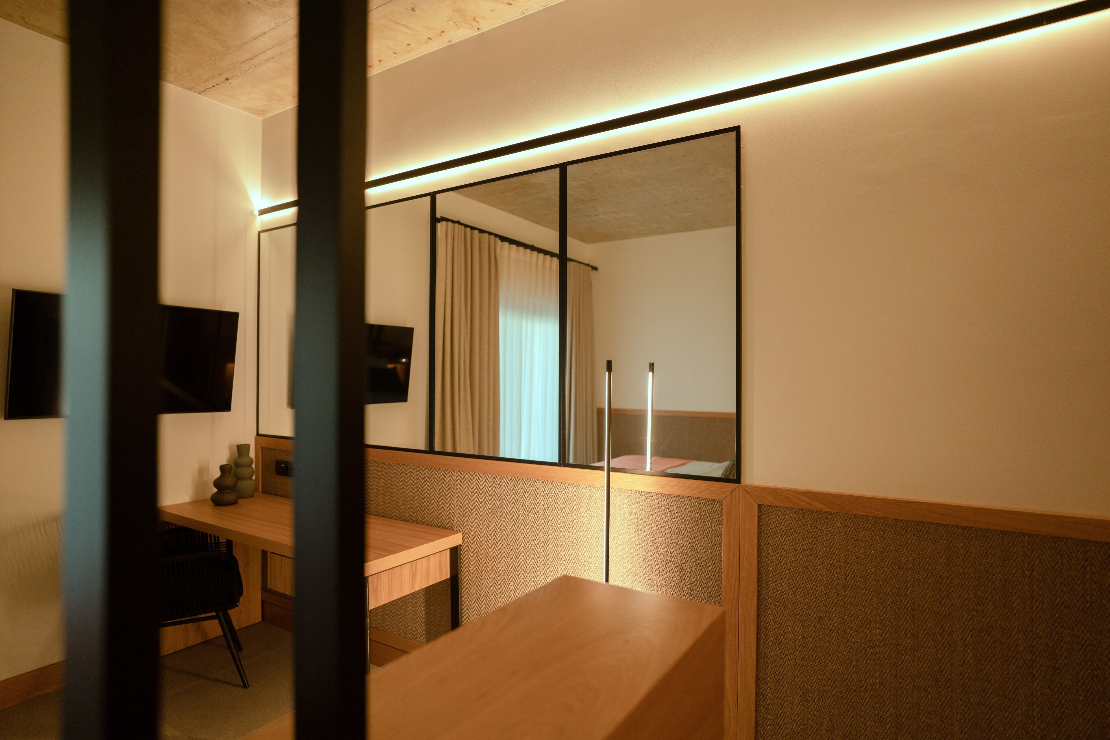 Capital Luxury Suites 0*