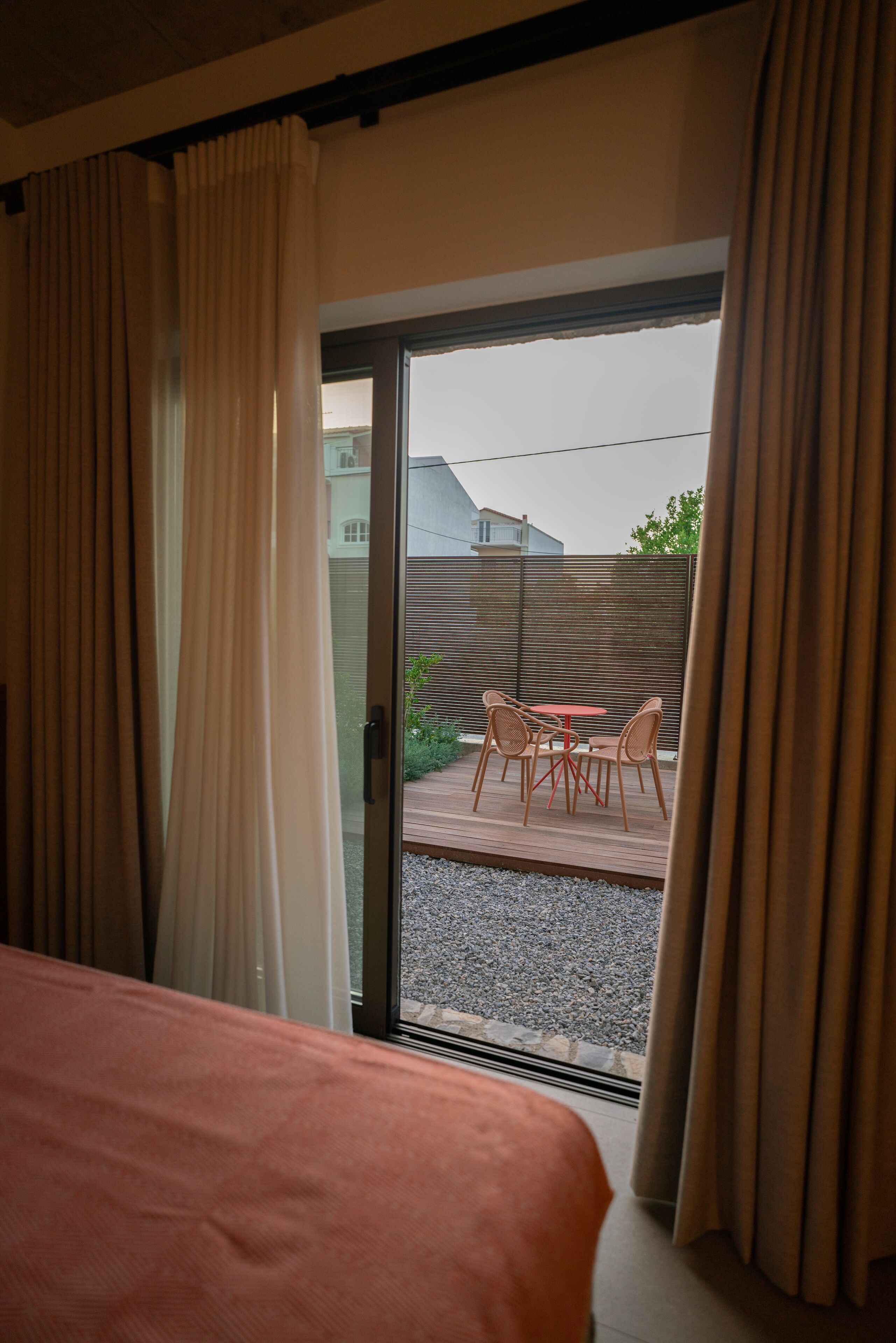 Capital Luxury Suites 0*