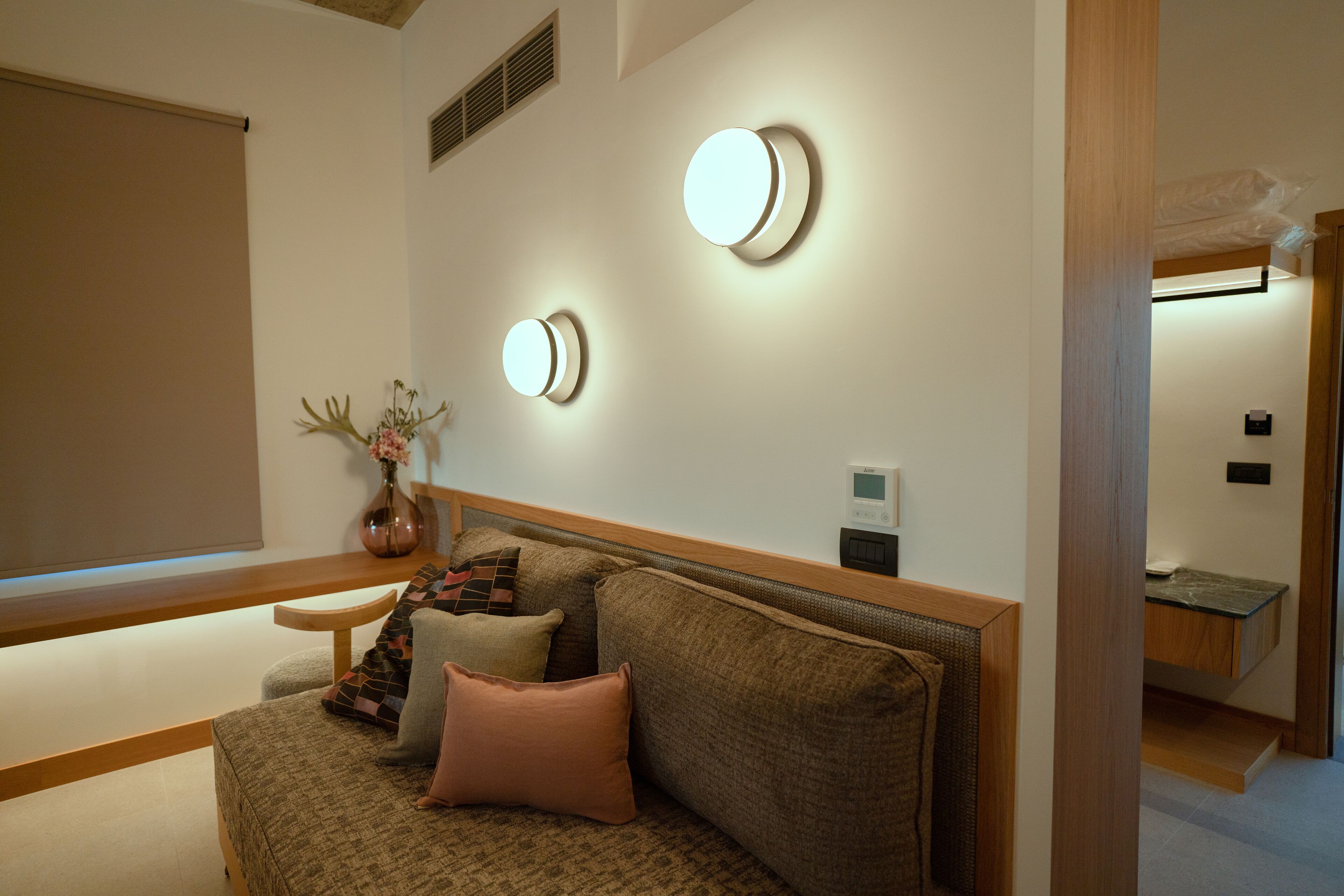 Capital Luxury Suites 0*