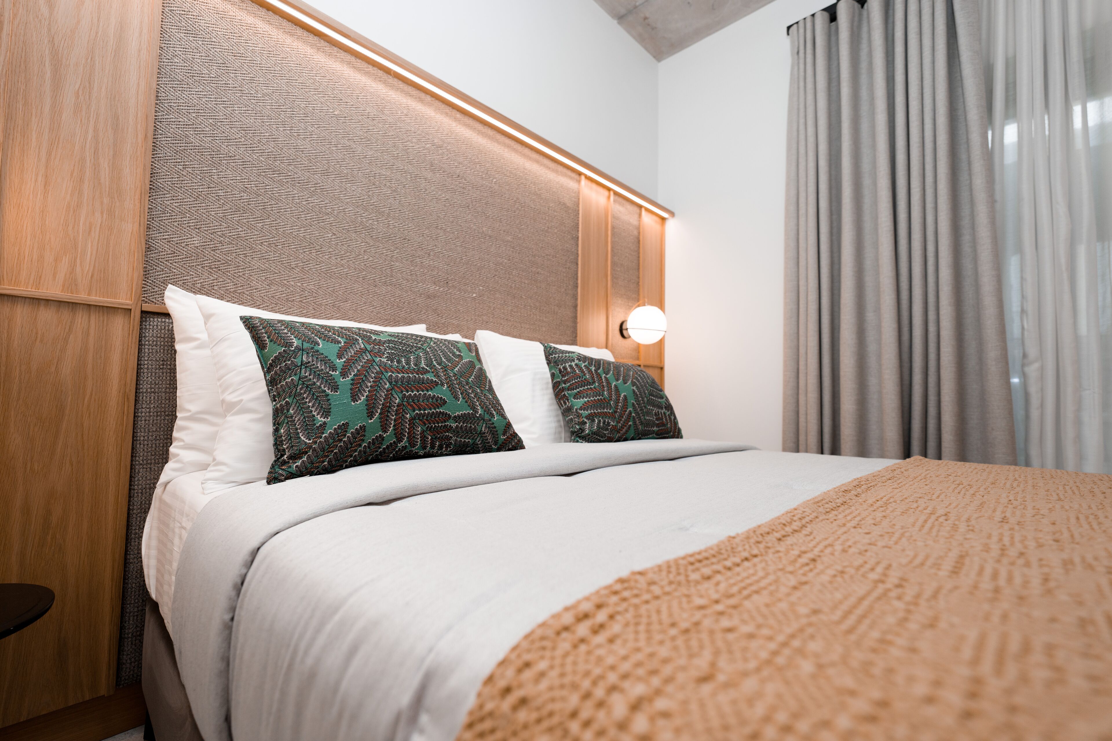Capital Luxury Suites 0*