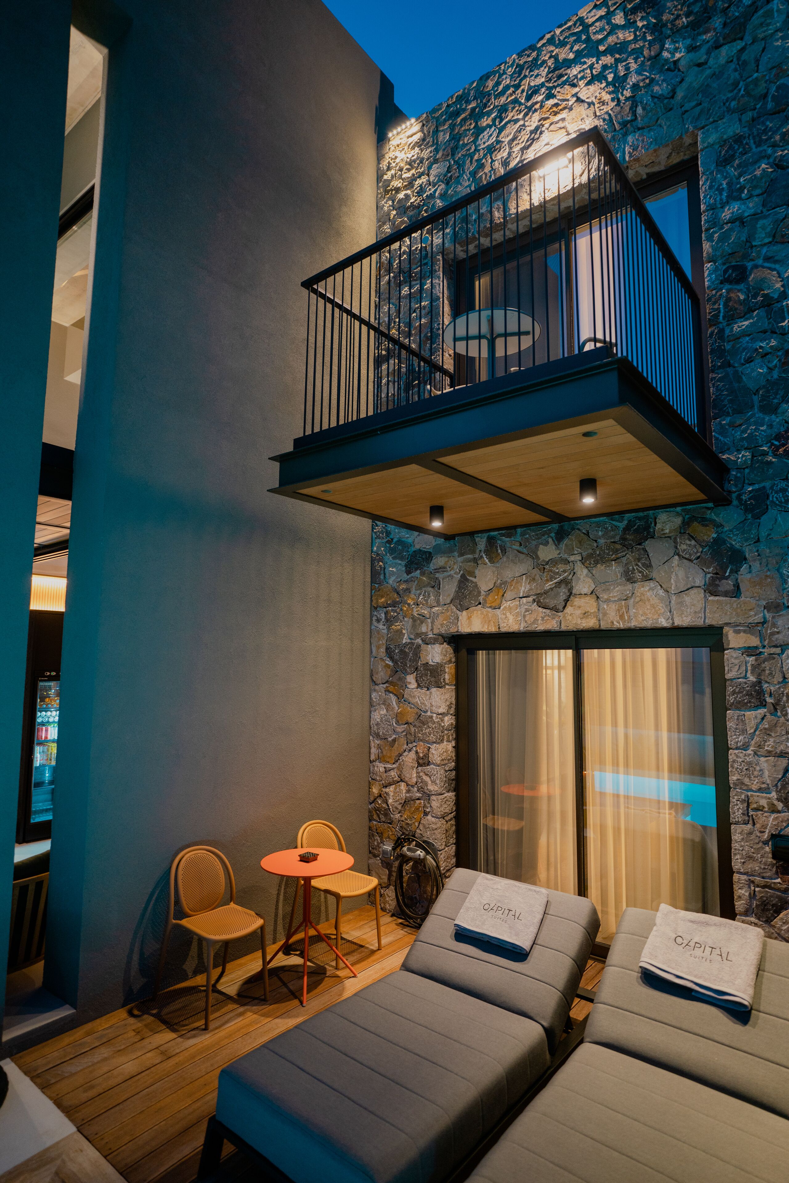 Capital Luxury Suites 0*
