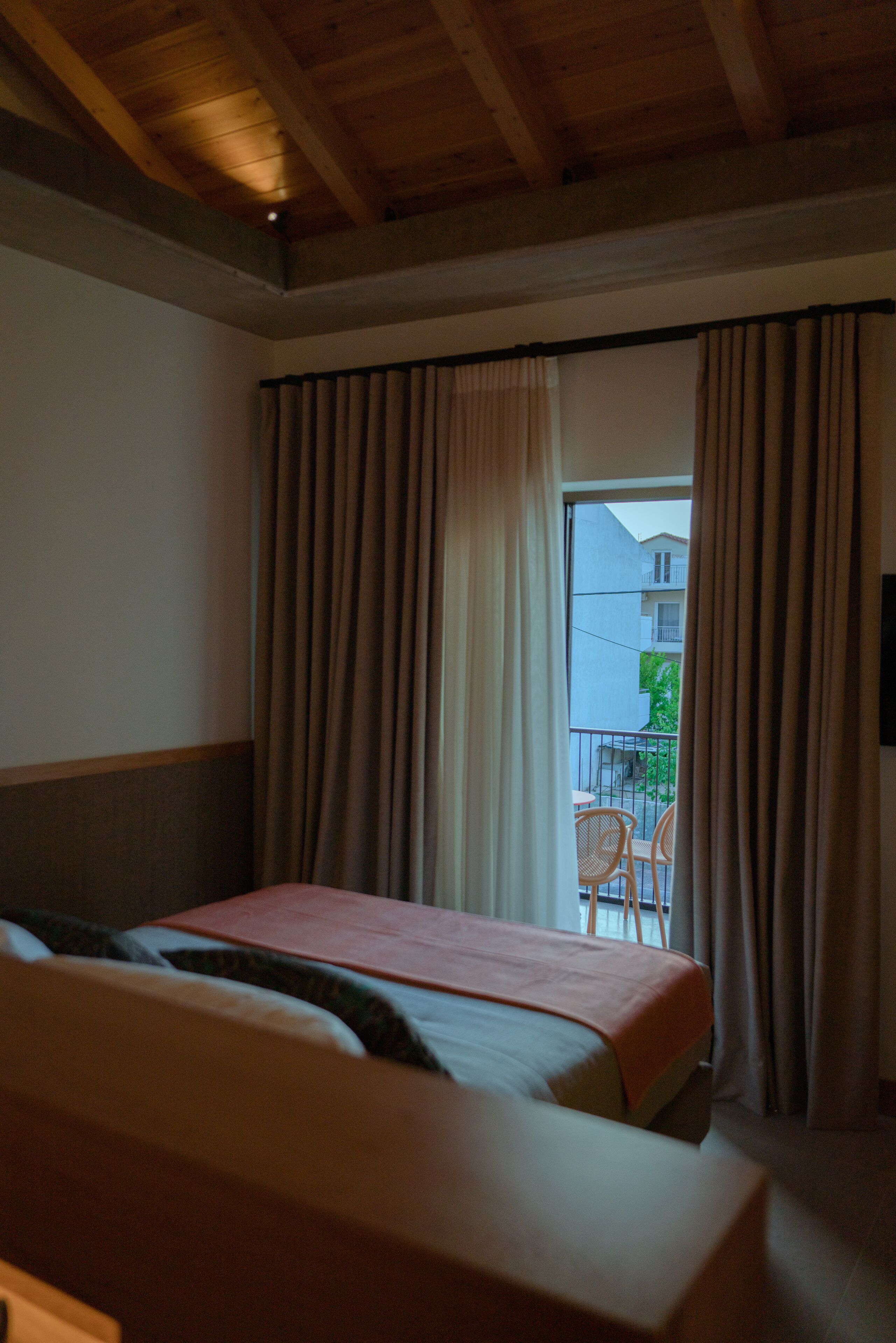 Capital Luxury Suites 0*