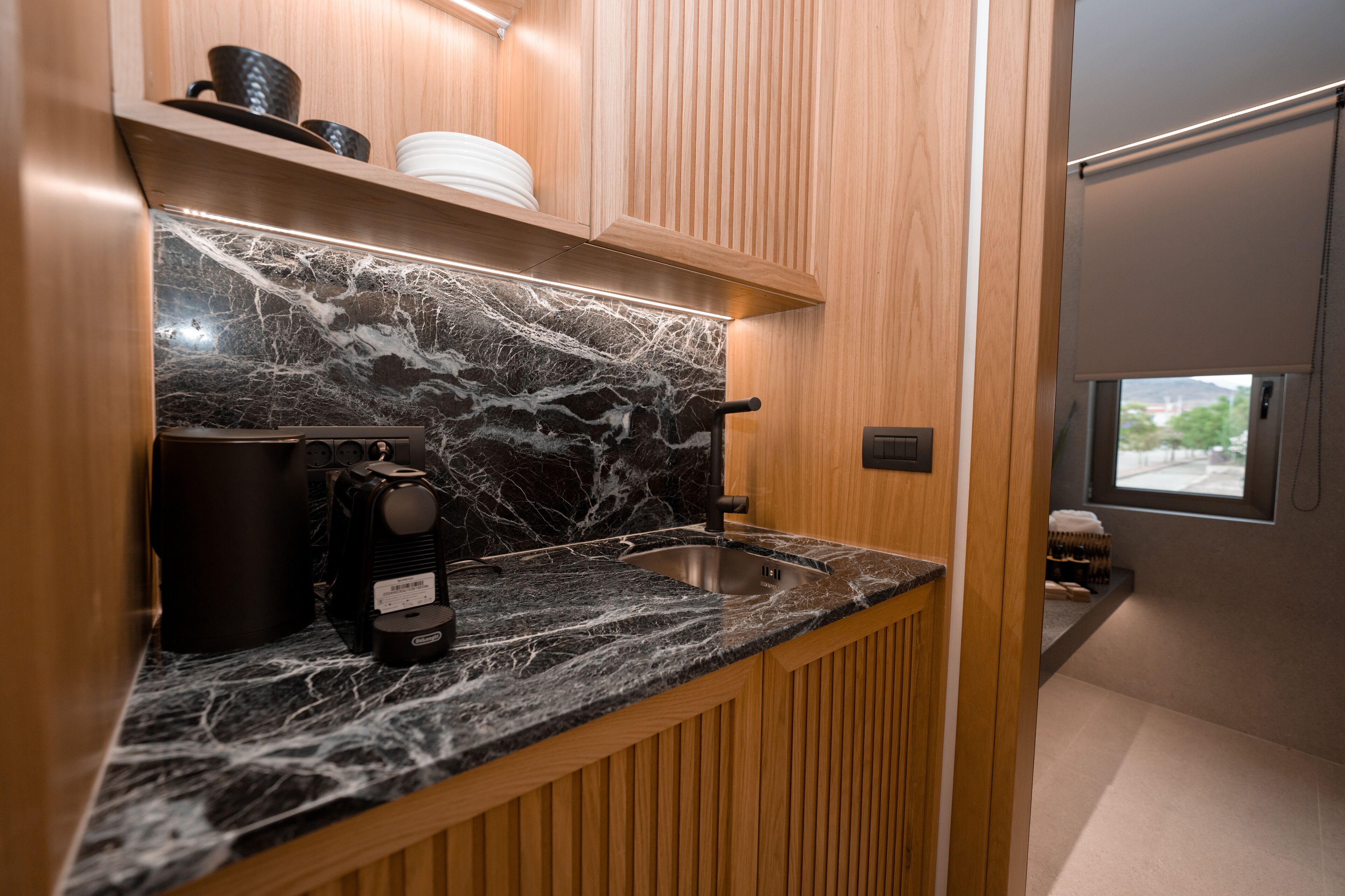 Capital Luxury Suites 0*